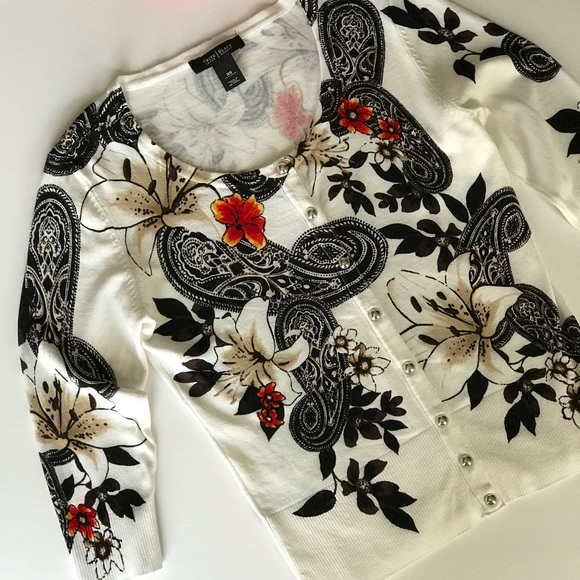 WHBM Cardigan EUC Size XS - Picture 10 of 16